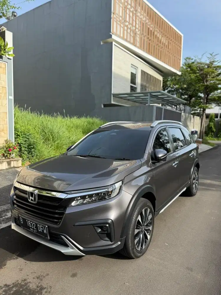 Km 20rb an Honda BRV 2023 Prestige AT