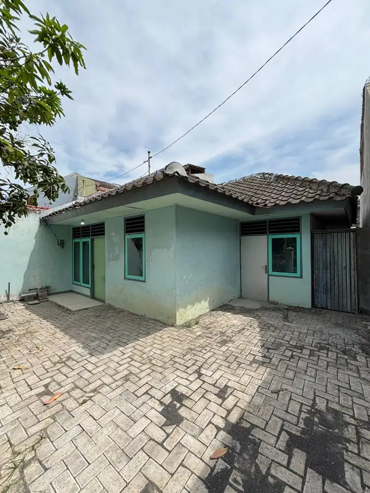 Jual Tanah + Rumah 135m²