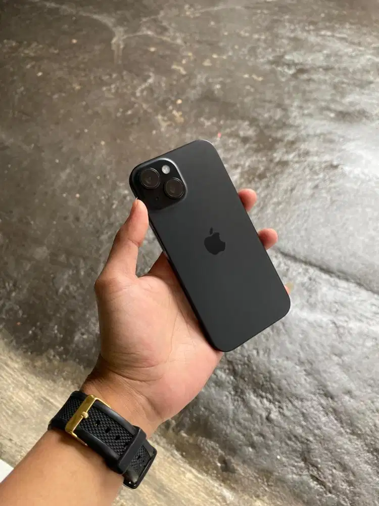iPhone 15 256gb iBox
