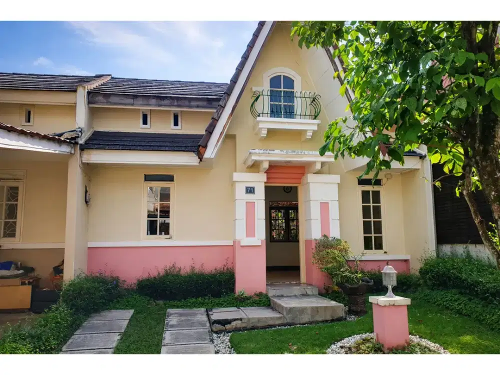 DIJUAL RUMAH BAGUS SIAP HUNI DEPAN BELAKANG TAMAN PRIBADI SETUL CITY SSR987