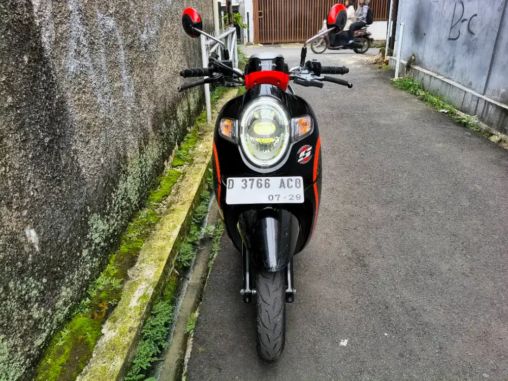 Scoopy Esp 2019 (14,8 nego)
