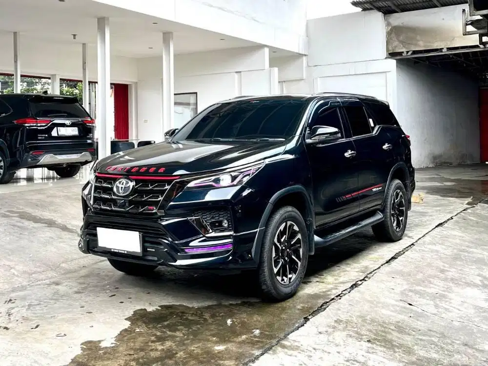 Toyota Fortuner VRZ TRD AT TH
2021