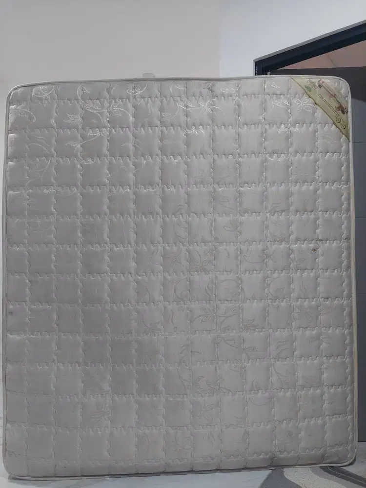 Kasur springbed 180x200x20