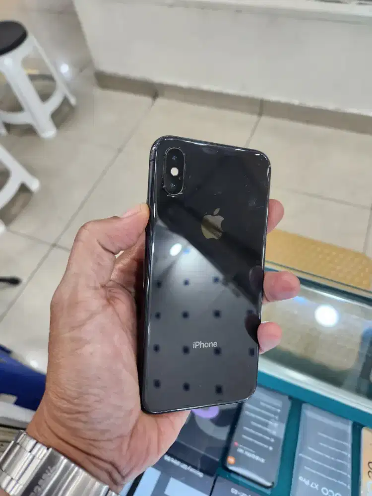 Iphone xs 64gb all operator inter sinyal all operator pemakaian lama