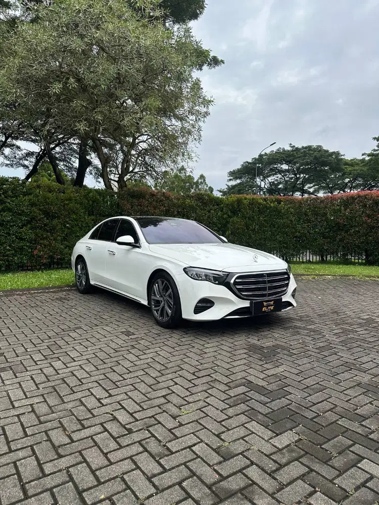 Mercedes Benz E200 Exclusive Line W214 2026 NIK 2025