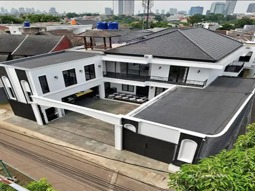 Exclusive House Modern Luxury Contemporary + Private Pool Veteran Jakarta Selatan Dekat Tol & PIM Bonus Kost 8 Pintu
