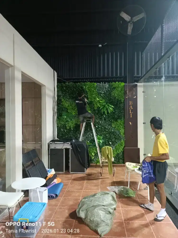 Jasa pembuatan taman vertikal sintetis Artificial