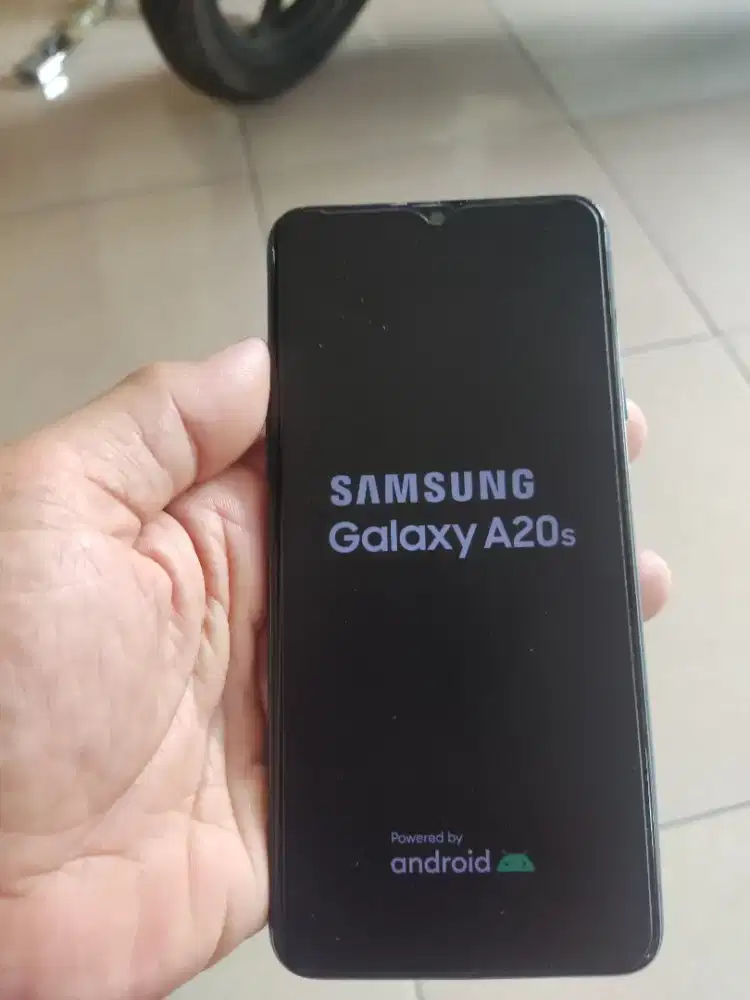 Dijual Samsung A20s ram 4/64