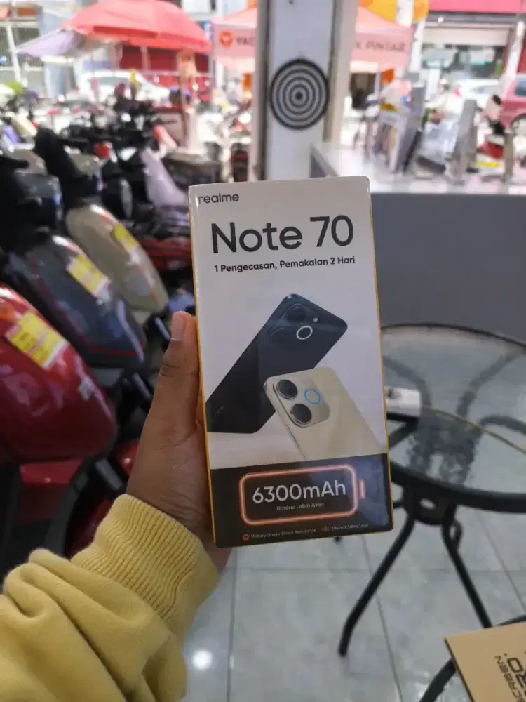 Realme note 70 hitam ram 4/128
