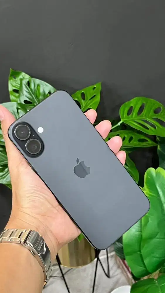 Iphone 16 Plus 256 GB Black Resmi