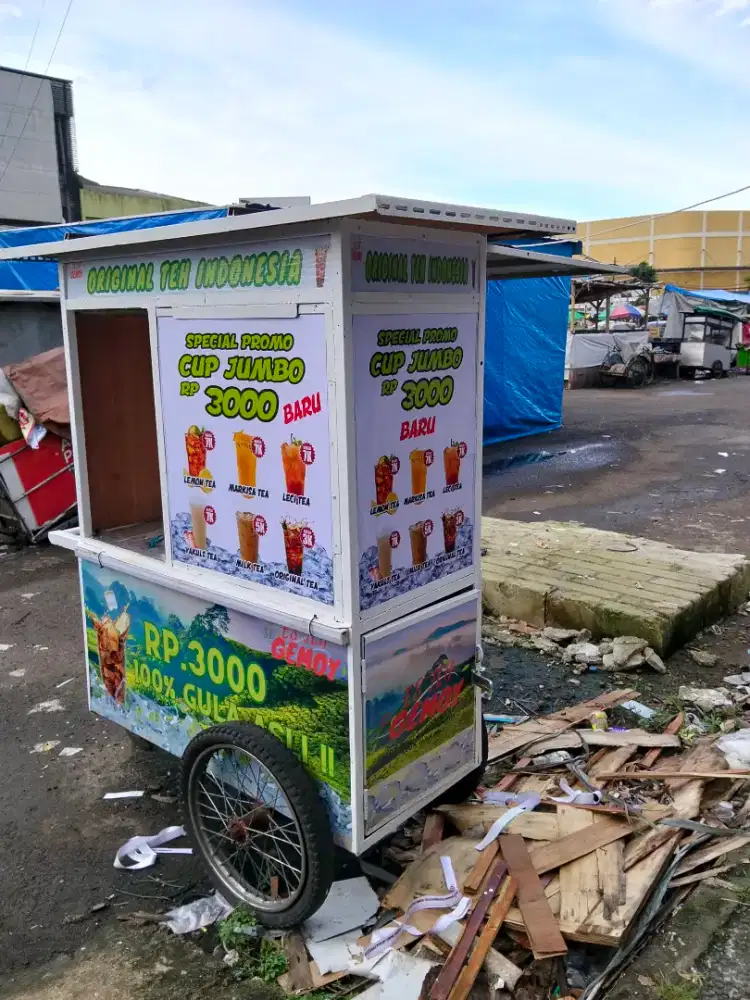 Jaga es teh si gemoy