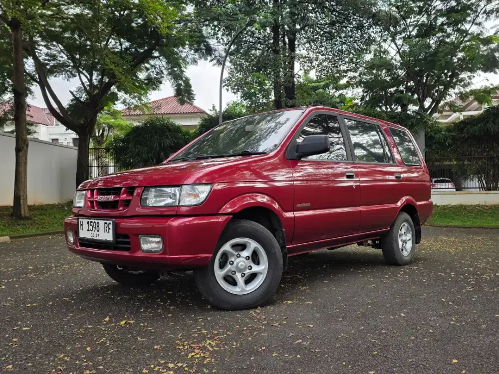 Isuzu panther ls hi grade turbo automatic matic at 2002