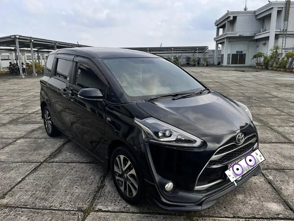 Toyota Sienta Q AT 2017 Bensin
