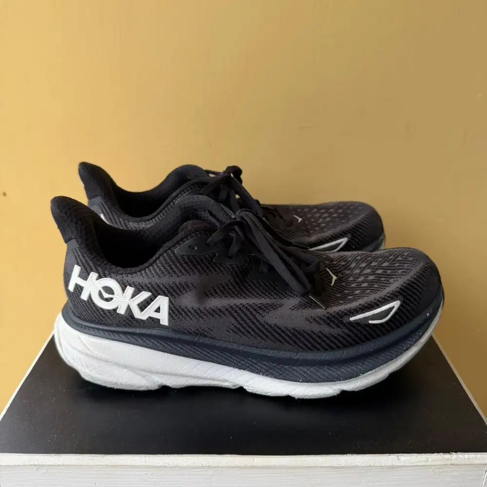 Hoka Clifton 9 Wide Mens Road Running US 8