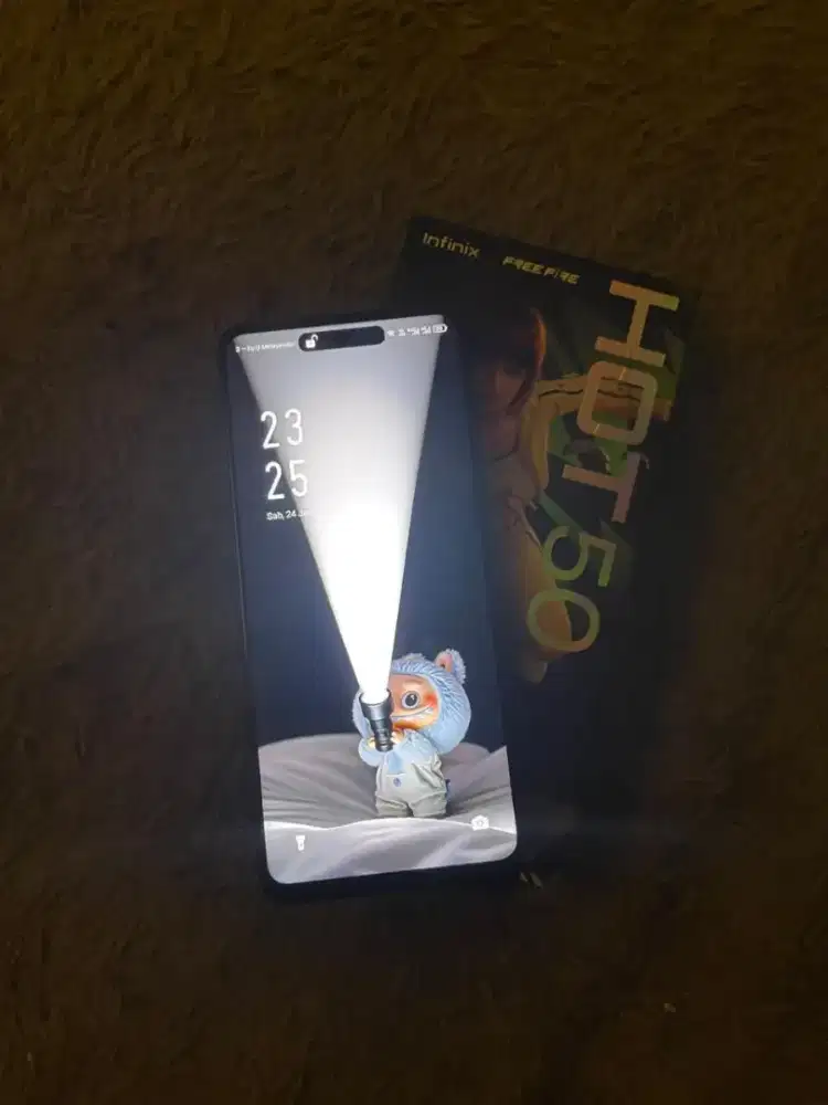 Infinix hot 50 6 + 4 gb / 256 gb