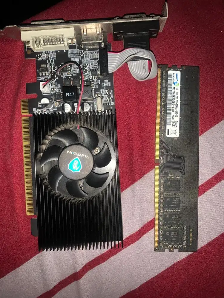 Dijual RAM dan VGA kondisi normal, siap pakai