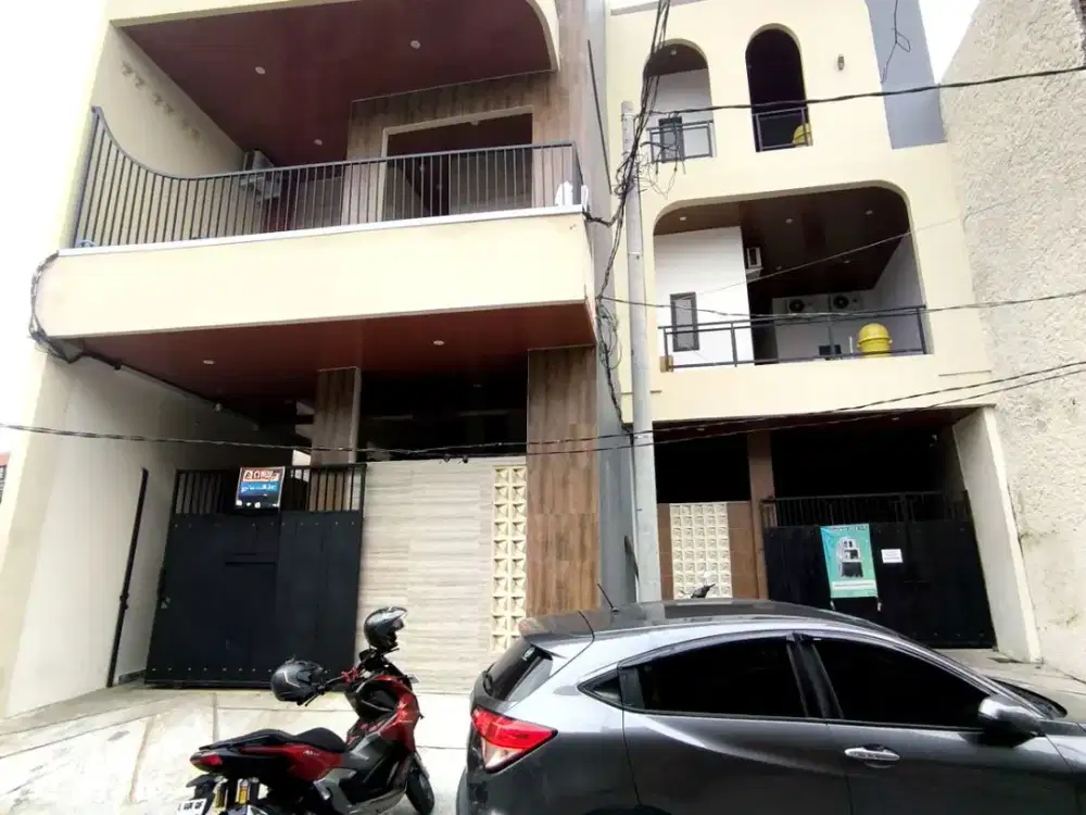 Dapat hampir 1 Miliar. Rumah kost dekat kampus Unair Surabaya