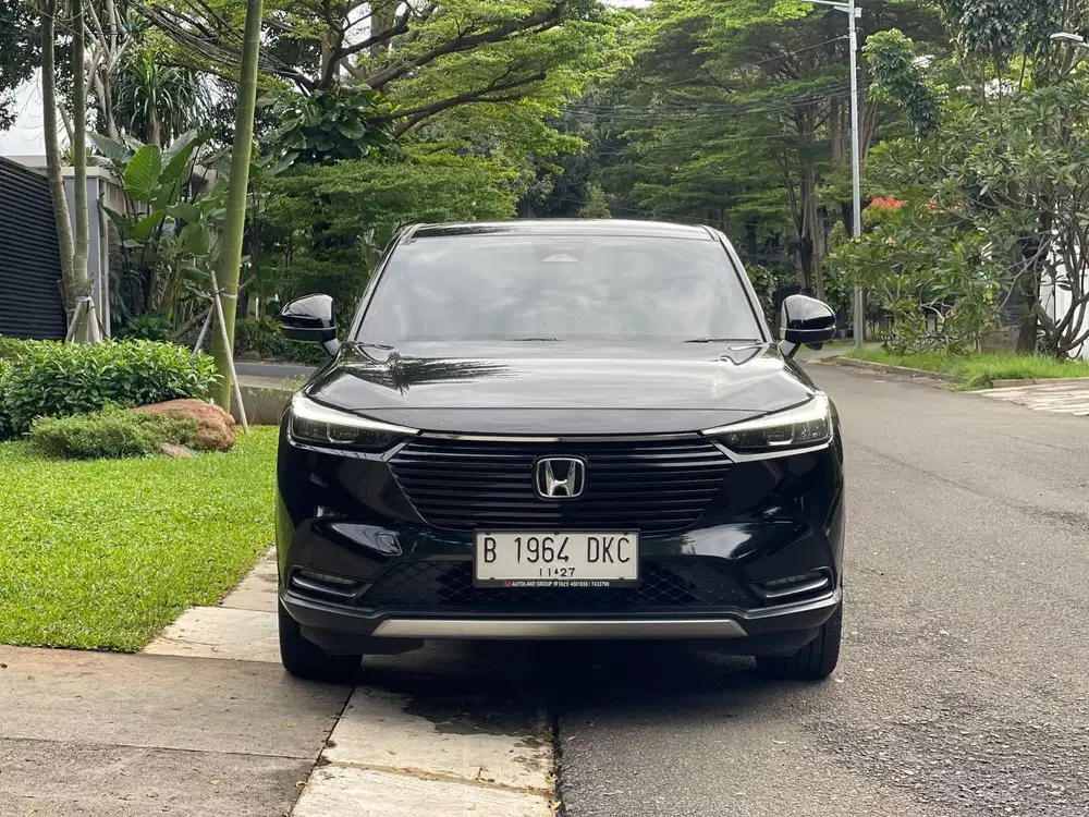 Honda HRV SE 2022 AT HITAM