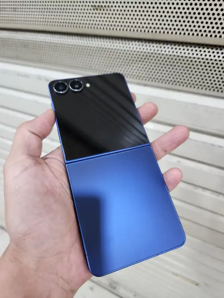 Samsung flip 7 12/256 jual santai aja. Ada harga ada kualitas