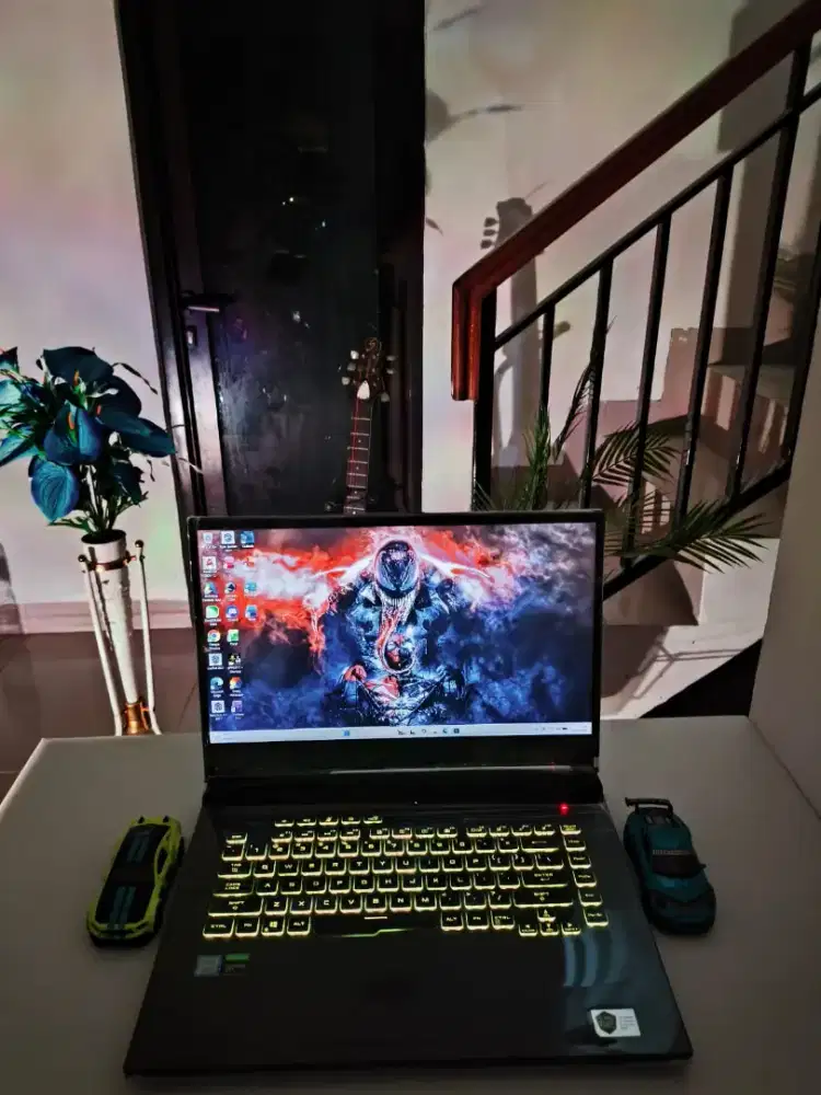 ASUS ROG CYBERPUNK G531GT-308 STRIX III  [RAM 16GB/SSD 512GB]