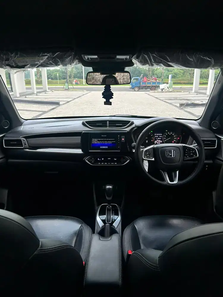 {Tdp15jt} Honda BR-V Prestige Sensing 1.5 CVT 2022 Putih