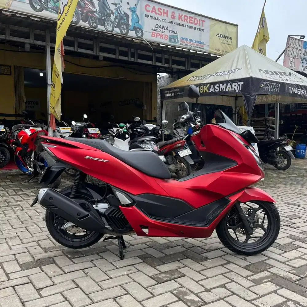 HONDA PCX 160 CBS TAHUN 2021 LIKE NEW