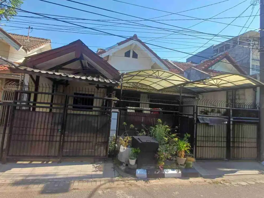 Dijual via lelang rumah Dukuh Sutorejo lokasi dekat kampus dan mall