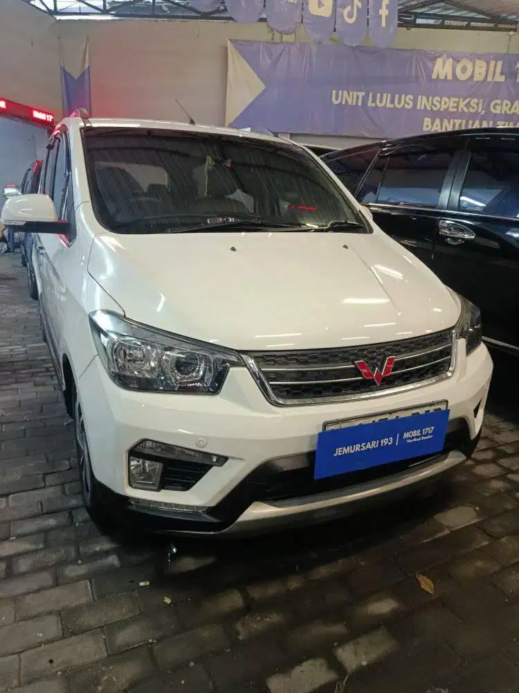 WULING CONFERO S 1.5 L LUXURY MT 2019
JL.RAYA JEMURSARI MOBIL 1717