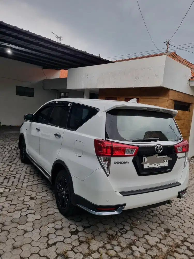 Toyota Kijang Innova 2018 Bensin