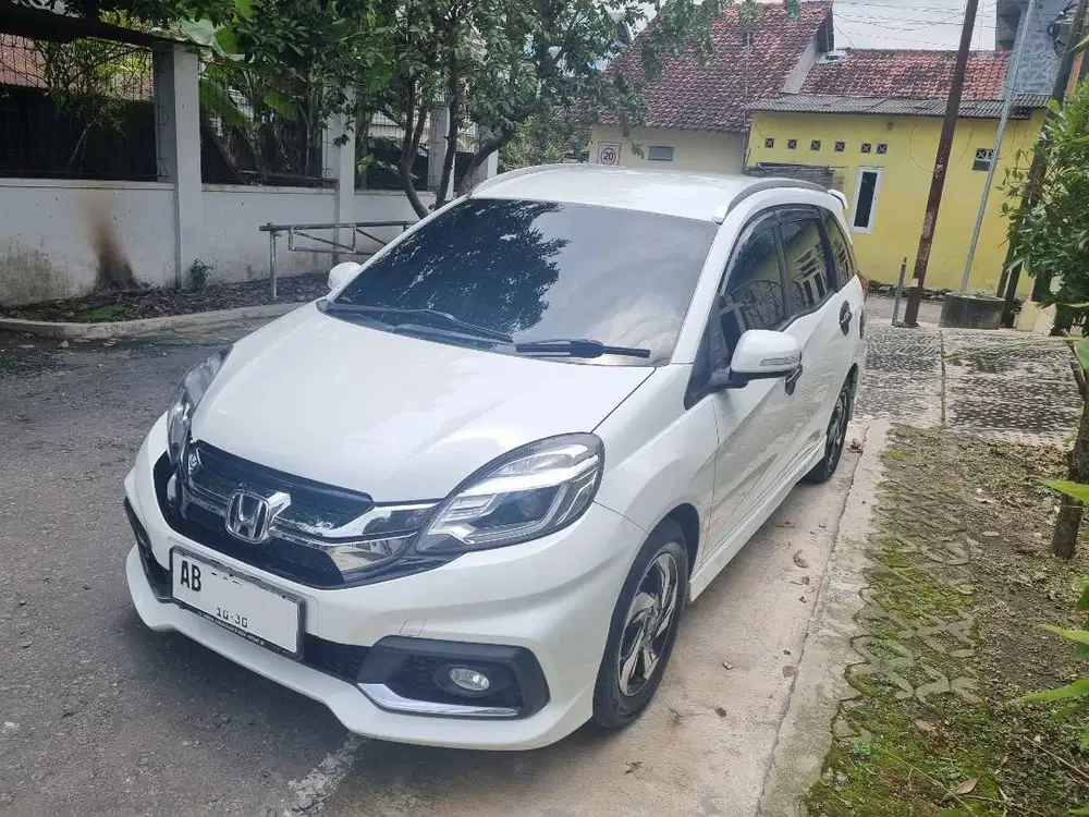 HONDA MOBILLIO RS MT (2015)