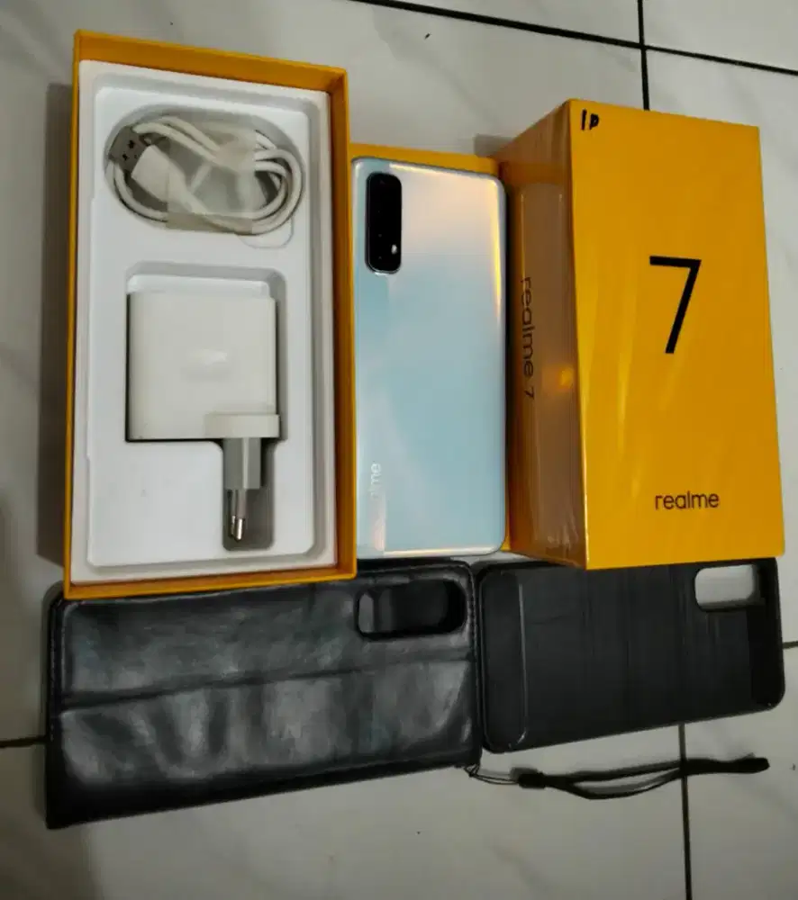 Realme 7 fullset full ory mulus pemakean pribadi