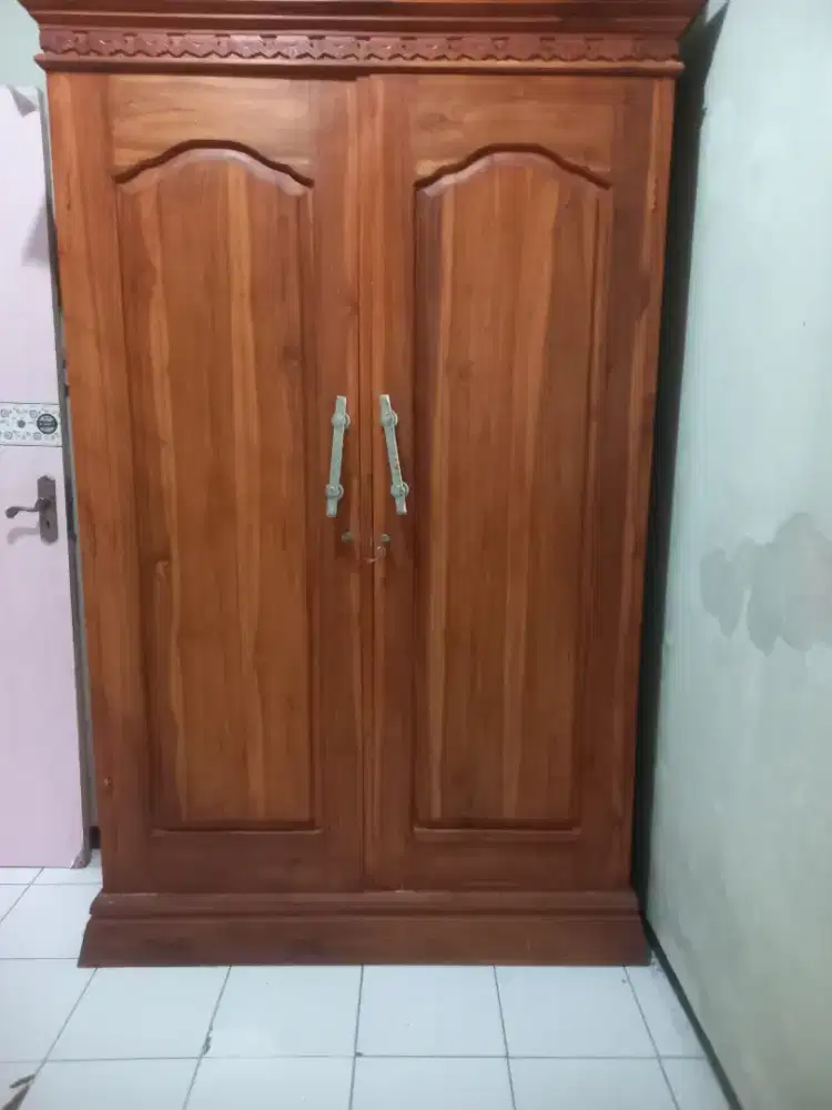 lemari kayu jati asli