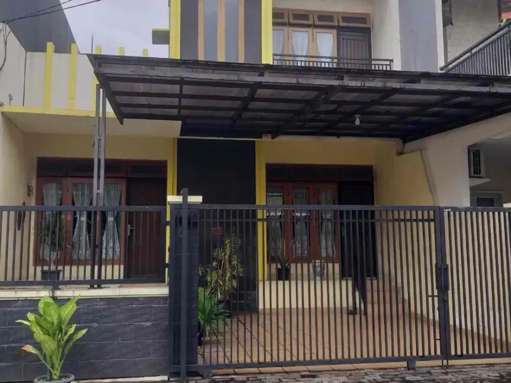 Rumah 2 Lantai Lokasi Asri dan Tenang di Pulomas Jakarta Timur