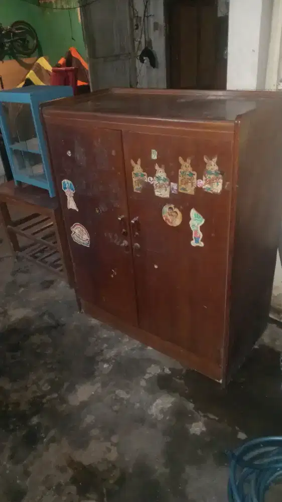 Lemari Baju Kayu Jati, Ukuran kurang lebih T 120 cm, P 100 cm, L 50 cm