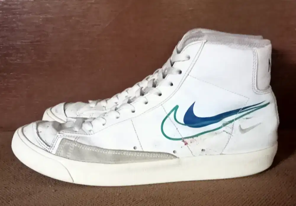 Sepatu Nike Blazer Mid 77 Multi swoosh size 42-43