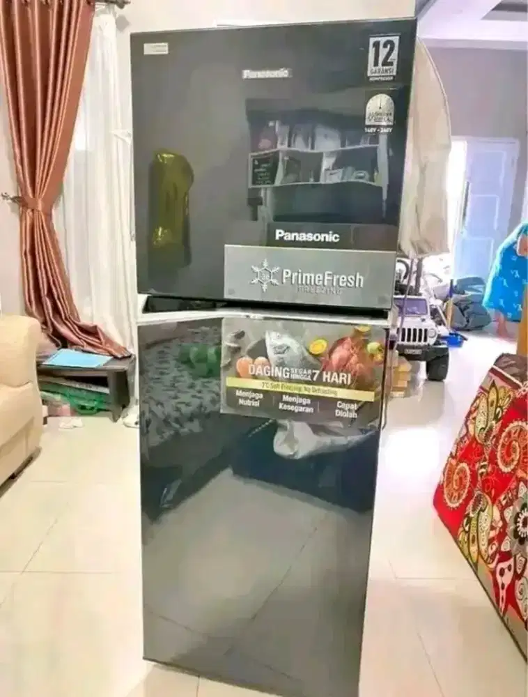 Jual kulkas bekas baru 9bulan