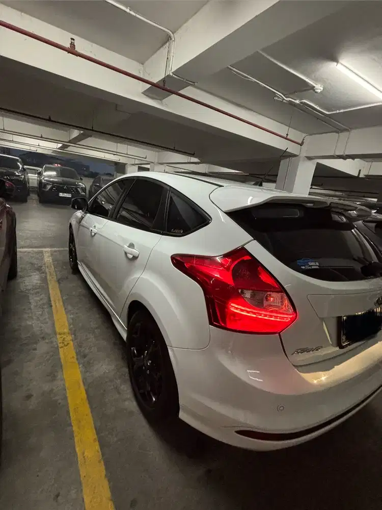 Ford Focus 2013 Bensin