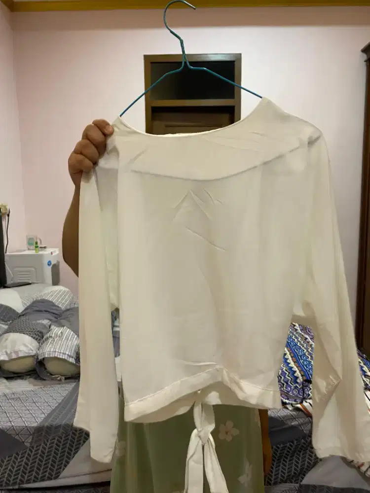 Blouse putih drees jumpsuit