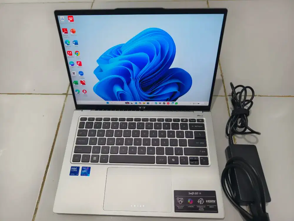 Acer Swift Go 14 Al Intel Ultra 5-125H 16GB/512GB