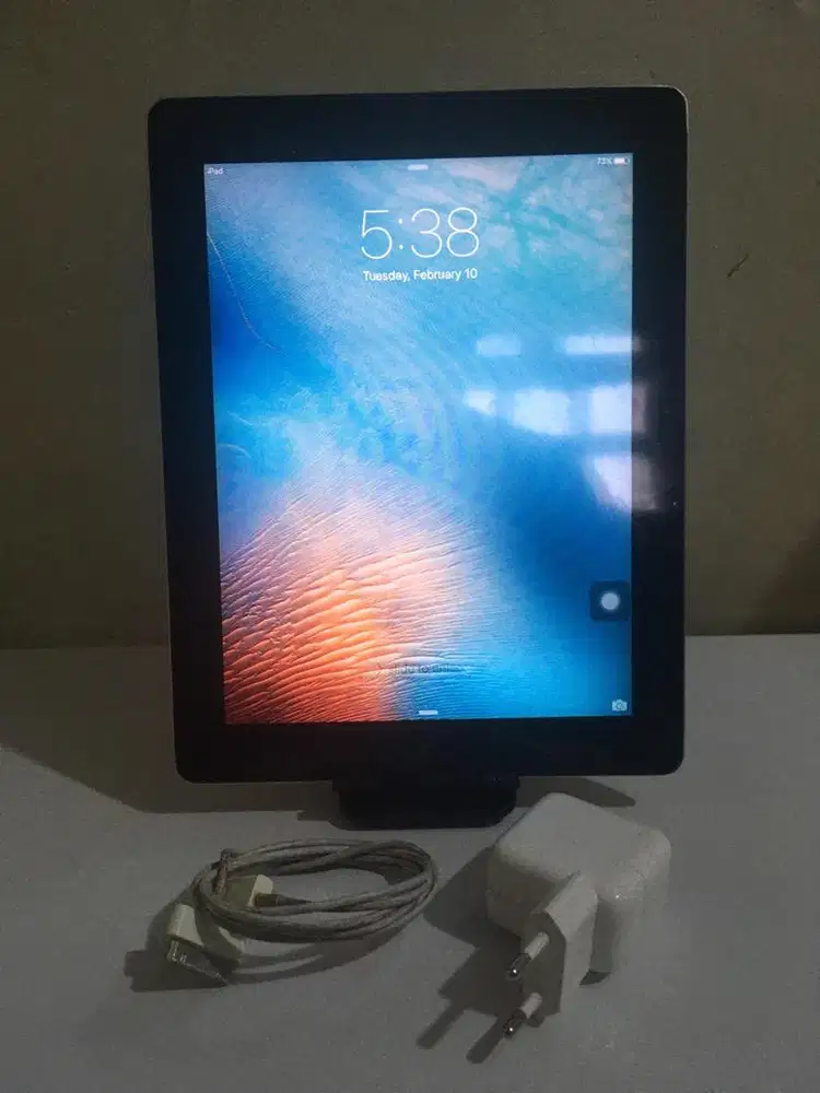 iPad Gen 2 32Gb Hitam