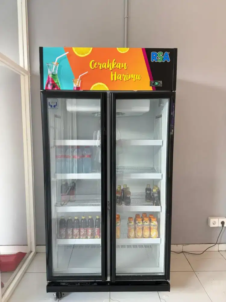 Showcase RSA 800 Liter Mulus Original Seperti Baru