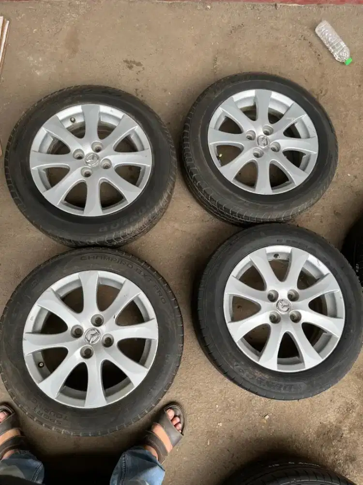 Velg original Mazda 2 ring 15 pcd 4x100 ban 185/60 R15