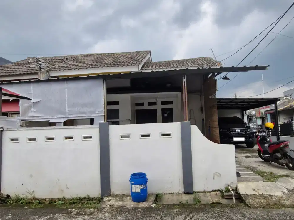 Rumah Hadap Timur Luas 15 Mnt ke Living World Grand Wisata  J-40274