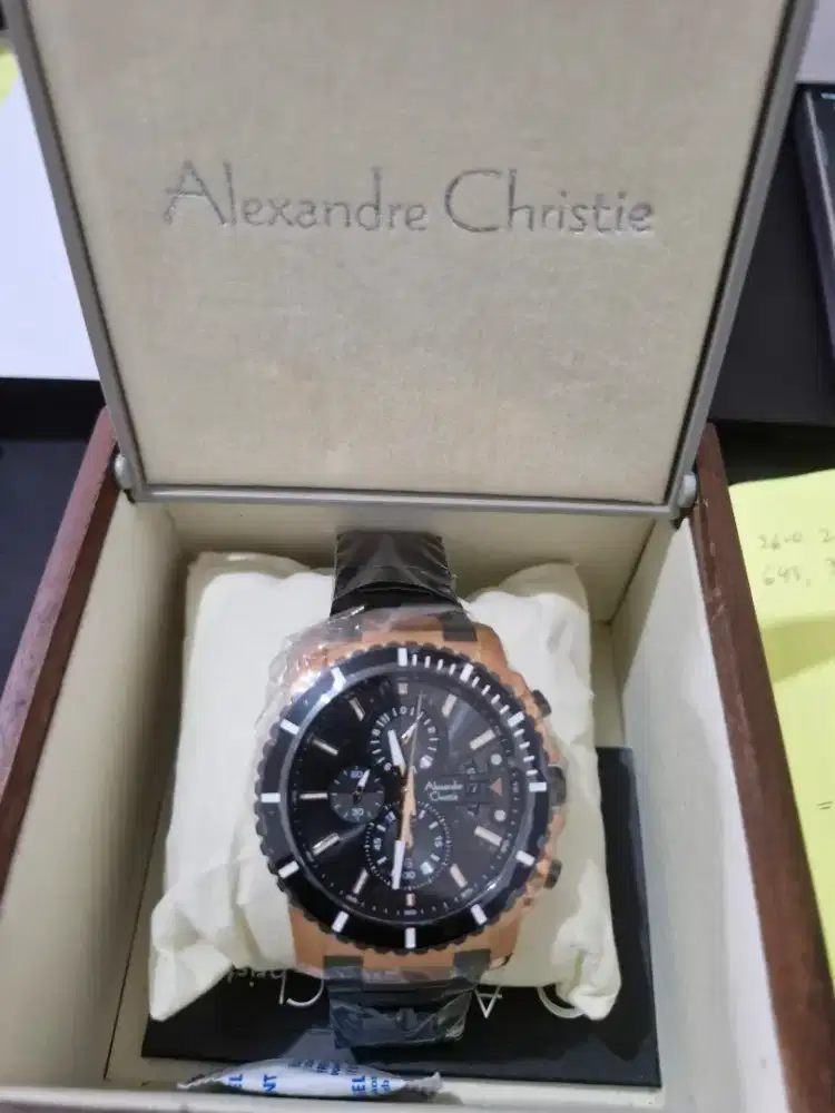 Jam tangan pria quartz