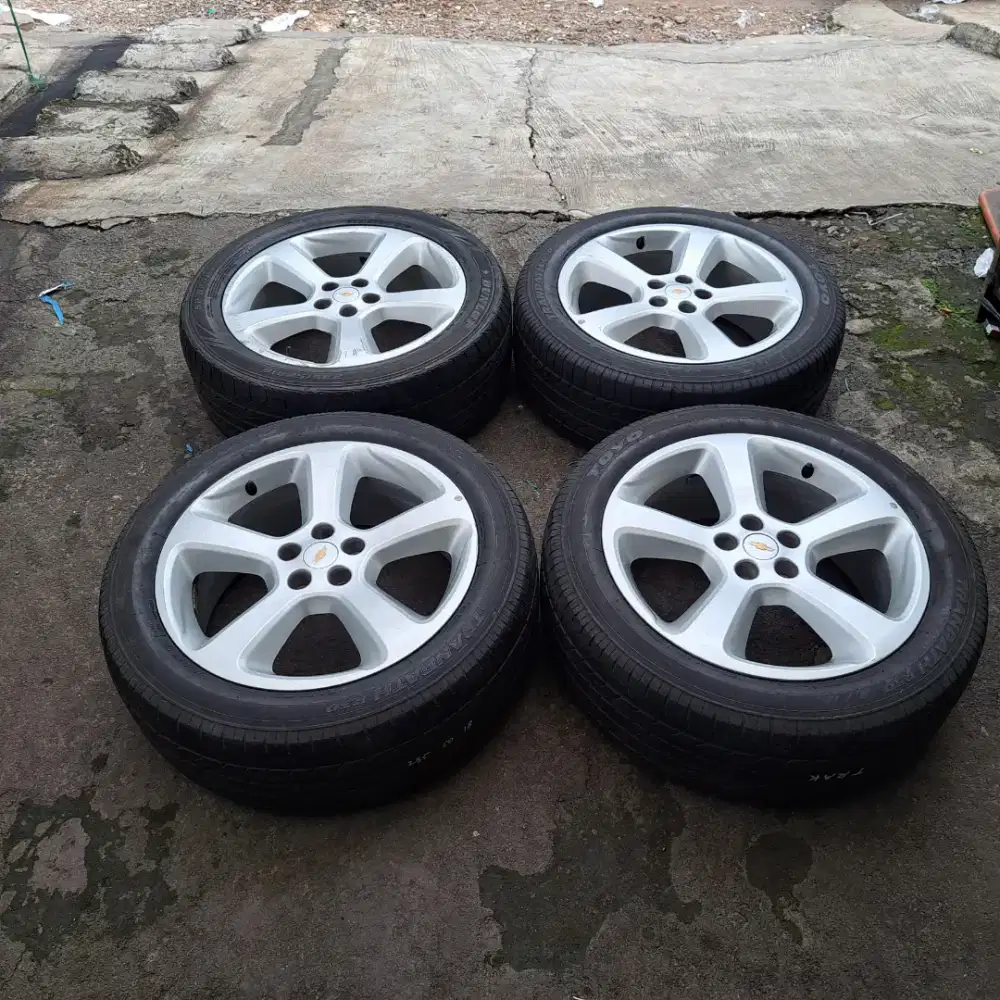 Velg dan ban r18 chevrolet trak original for cruze