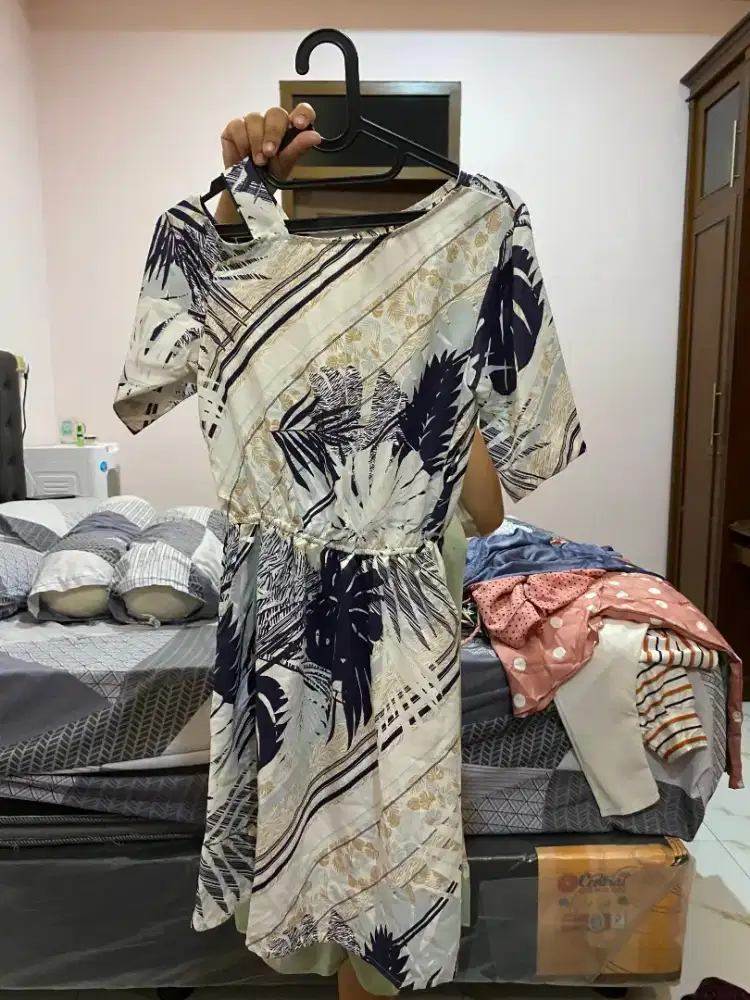 Long drees gaun dres