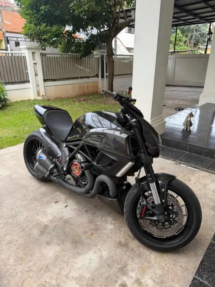 Ducati Diavel Carbon Full Modif Branded Murah 2012