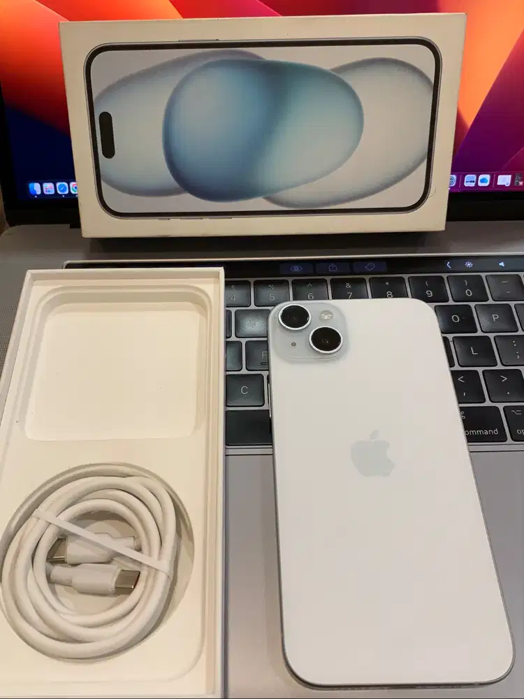 iPhone 15 Plus 512 GB Blue Resmi Bayar Bea Cukai Permanent