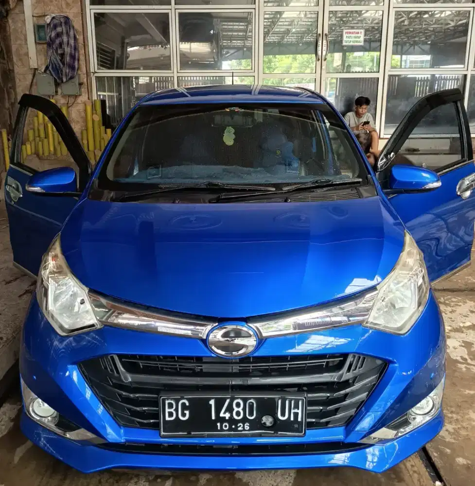 Di Jual Mobil Daihatsu Sigra tahun 2016 Tipe R Deluxe Km 61.933