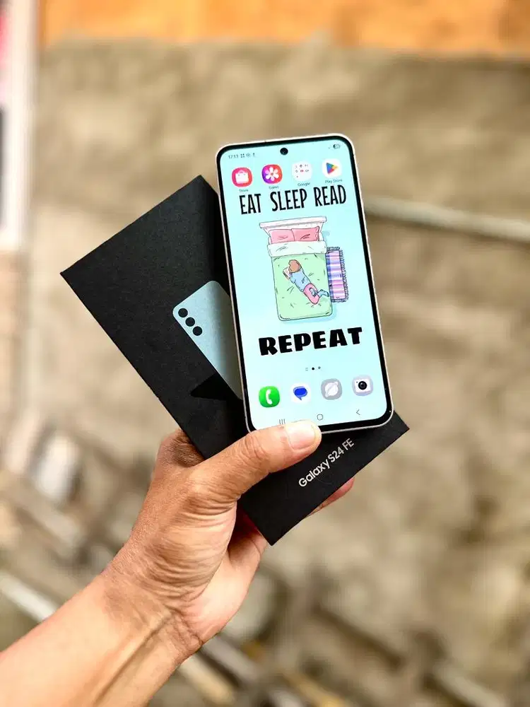 SAMSUNG S24 FE FULLSET MULUS NO MINUS RESMI SEIN TERIMA TT/BT SAMSUNG